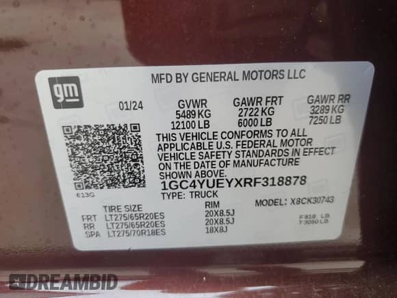 2024 Chevrolet Silverado 3500HD LTZ z VIN 1GC4YUEYXRF318878, wystawiony jako Copart lot #64883684 z przebiegiem 3 837 mil mil oraz Szkoda całkowita • Salvage title. Historia ofert i sprzedaży dostępna na DreamBid. Obrazek 14.