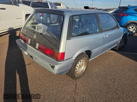 1984 Honda Civic z VIN JHMAH3321ES036981, wystawiony jako Copart lot #50103085 z przebiegiem 122 778 mil mil oraz Czysty tytuł • Clean title. Historia ofert i sprzedaży dostępna na DreamBid. Obrazek 4.