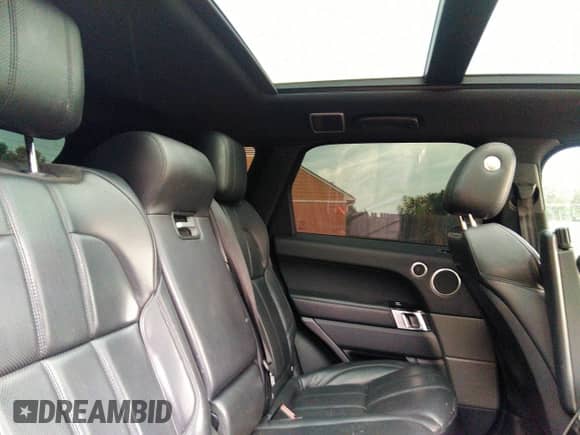 2016 Land Rover Range Rover Sport HSE z VIN SALWR2PF1GA115323, wystawiony jako IAAI lot #43286509 z przebiegiem 152 247 mil mil oraz . Historia ofert i sprzedaży dostępna na DreamBid. Obrazek 8.