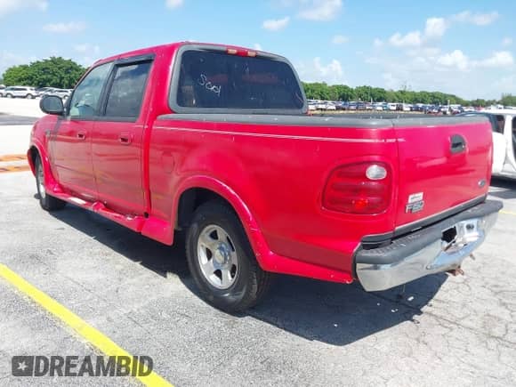 2003 Ford F-150 XLT z VIN 1FTRW07673KB63589, wystawiony jako IAAI lot #43521948 z przebiegiem Nie podano mil oraz . Historia ofert i sprzedaży dostępna na DreamBid. Obrazek 3.