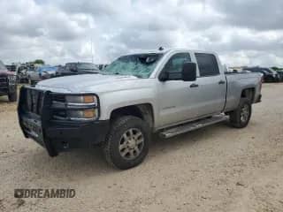 2015 Chevrolet Silverado 2500HD LT z VIN 1GC1KVE83FF135165, wystawiony jako Copart lot #53682285 z przebiegiem 199 266 mil mil oraz Czysty tytuł • Clean title. Historia ofert i sprzedaży dostępna na DreamBid. Obrazek 1.