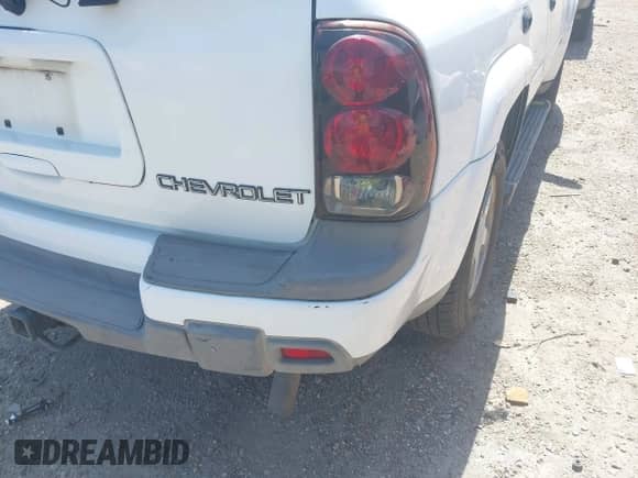 2003 Chevrolet TrailBlazer LT с VIN 1GNDS13S232302937, выставлен на аукционе IAAI как лот 42632929 с пробегом 188 225 миль миль и . История ставок и продаж доступна на DreamBid. Изображение 6.