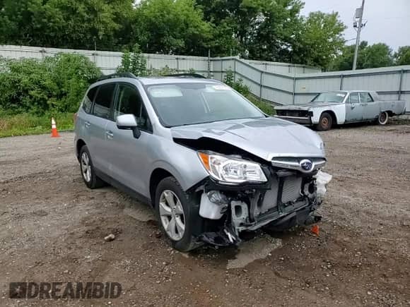 2015 Subaru Forester Premium z VIN JF2SJADC4FH548546, wystawiony jako Copart lot #69291555 z przebiegiem 84 175 mil mil oraz Czysty tytuł • Clean title. Historia ofert i sprzedaży dostępna na DreamBid. Obrazek 14.