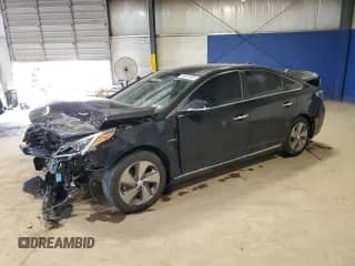 2017 Hyundai Sonata Limited with VIN KMHE34L37HA068677, listed as a Copart auction lot 66014565 with 38,071 mi miles and Salvage title. Bid and sale history available at DreamBid. Image 1.