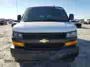 2022 Chevrolet Express Cargo with VIN 1GCWGBFPXN1199808, listed as a Copart auction lot 87076194 with 43,967 mi miles and Salvage title. Bid and sale history available at DreamBid. Image 5.