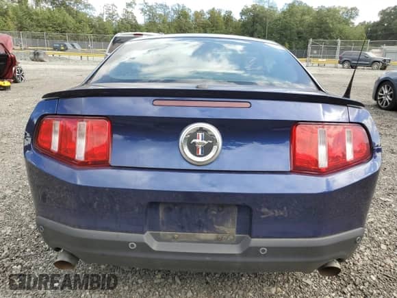 2012 Ford Mustang Premium with VIN 1ZVBP8AM0C5214964, listed as a Copart auction lot 85332915 with 179,639 mi miles and Salvage title. Bid and sale history available at DreamBid. Image 6.