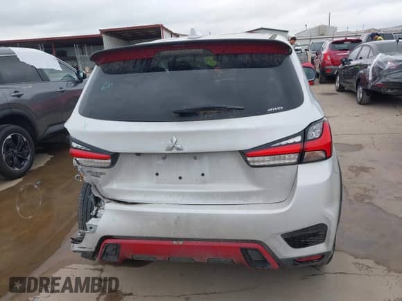 2023 Mitsubishi Outlander ES z VIN JA4ARUAU2PU007726, wystawiony jako IAAI lot #41899004 z przebiegiem 32 019 mil mil oraz . Historia ofert i sprzedaży dostępna na DreamBid. Obrazek 16.