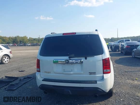 2015 Honda Pilot Touring z VIN 5FNYF4H99FB068609, wystawiony jako IAAI lot #43262856 z przebiegiem 184 790 mil mil oraz . Historia ofert i sprzedaży dostępna na DreamBid. Obrazek 16.