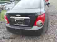2013 Chevrolet Sonic LT с VIN 1G1JC5SG8D4190608, выставлен на аукционе IAAI как лот 42785234 с пробегом Не указан миль и . История ставок и продаж доступна на DreamBid. Изображение 15.