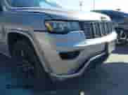 2017 Jeep Grand Cherokee Laredo with VIN 1C4RJEAG5HC708008, listed as a IAAI auction lot 43040422 with 125,949 mi miles and . Bid and sale history available at DreamBid. Image 6.