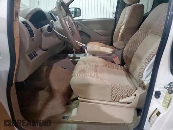 2017 Nissan Frontier SV with VIN 1N6BD0CTXHN737530, listed as a Copart auction lot 70869045 with 95,789 mi miles and Salvage title. Bid and sale history available at DreamBid. Image 7.