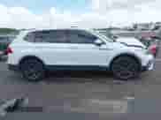 2022 Volkswagen Tiguan SE with VIN 3VV3B7AX1NM042582, listed as a IAAI auction lot 43073057 with 28,724 mi miles and . Bid and sale history available at DreamBid. Image 14.