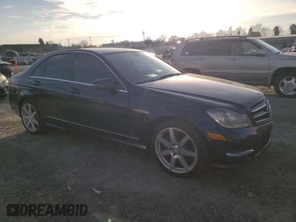 2014 Mercedes-Benz C 250 Sport with VIN WDDGF4HB1EA966388, listed as a Copart auction lot 46436025 with 76,894 mi miles and Clean title. Bid and sale history available at DreamBid. Image 4.