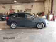 2020 Chevrolet Equinox LT z VIN 2GNAXJEV5L6269561, wystawiony jako IAAI lot #43266523 z przebiegiem 23 277 mil mil oraz . Historia ofert i sprzedaży dostępna na DreamBid. Obrazek 13.