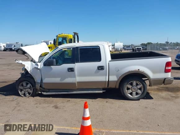 2006 Ford F-150 XLT with VIN 1FTPW14536FA03487, listed as a IAAI auction lot 43200299 with 177,018 mi miles and . Bid and sale history available at DreamBid. Image 14.