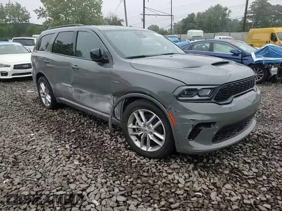2025 Dodge Durango R/T Plus with VIN 1C4SDJCT6SC548711, listed as a Copart auction lot 71447775 with 4,516 mi miles and Salvage title. Bid and sale history available at DreamBid. Image 14.