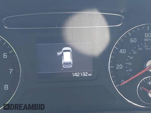 2019 Kia Sorento LX with VIN 5XYPG4A56KG470350, listed as a IAAI auction lot 42814201 with 142,132 mi miles and . Bid and sale history available at DreamBid. Image 7.