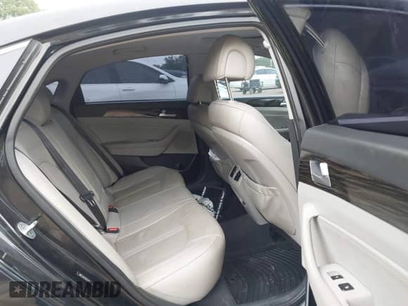 2016 Hyundai Sonata Limited z VIN 5NPE34AF4GH312343, wystawiony jako IAAI lot #42168831 z przebiegiem 44 692 mil mil oraz . Historia ofert i sprzedaży dostępna na DreamBid. Obrazek 8.