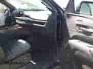 2024 Cadillac Escalade ESV с VIN 1GYS4JKT9RR100899, выставлен на аукционе IAAI как лот 42145901 с пробегом Не указан миль и . История ставок и продаж доступна на DreamBid. Изображение 5.