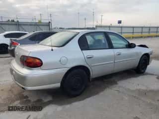 2005 Chevrolet Malibu Classic z VIN 1G1ND52FX5M232445, wystawiony jako Copart lot #65516265 z przebiegiem 209 437 mil mil oraz Nie do naprawy • Non repairable. Historia ofert i sprzedaży dostępna na DreamBid. Obrazek 3.