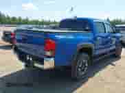 2018 Toyota Tacoma SR z VIN 3TMCZ5AN0JM126724, wystawiony jako IAAI lot #42842788 z przebiegiem 91 776 mil mil oraz . Historia ofert i sprzedaży dostępna na DreamBid. Obrazek 4.