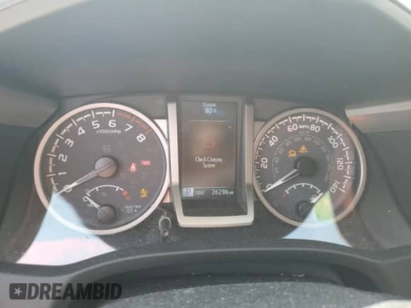 2023 Toyota Tacoma SR5 z VIN 3TMAZ5CN1PM206336, wystawiony jako Copart lot #82145395 z przebiegiem 26 296 mil mil oraz Szkoda całkowita • Salvage title. Historia ofert i sprzedaży dostępna na DreamBid. Obrazek 9.