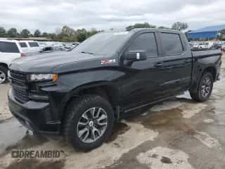 2021 Chevrolet Silverado 1500 RST z VIN 3GCUYEED0MG318317, wystawiony jako Copart lot #90687735 z przebiegiem Nie podano mil oraz Czysty tytuł • Clean title. Historia ofert i sprzedaży dostępna na DreamBid. Obrazek 1.