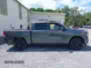 2022 Ram 1500 Big Horn z VIN 1C6RRFFG4NN379347, wystawiony jako IAAI lot #42377532 z przebiegiem 64 311 mil mil oraz . Historia ofert i sprzedaży dostępna na DreamBid. Obrazek 13.