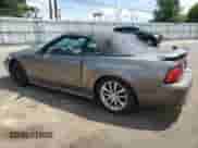 2002 Ford Mustang GT Deluxe z VIN 1FAFP45X02F235247, wystawiony jako Copart lot #57146565 z przebiegiem 213 776 mil mil oraz Czysty tytuł • Clean title. Historia ofert i sprzedaży dostępna na DreamBid. Obrazek 2.