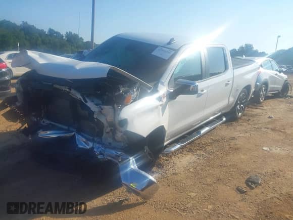 2023 Chevrolet Silverado 1500 LT with VIN 1GCUDDED5PZ127261, listed as a IAAI auction lot 42992390 with 22,002 mi miles and . Bid and sale history available at DreamBid. Image 19.