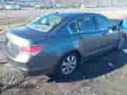 2010 Honda Accord EX-L z VIN 1HGCP2F82AA032589, wystawiony jako IAAI lot #41208993 z przebiegiem 206 670 mil mil oraz . Historia ofert i sprzedaży dostępna na DreamBid. Obrazek 4.