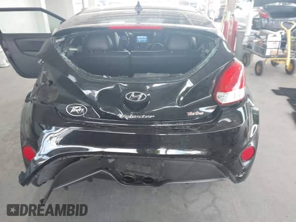 2013 Hyundai Veloster Turbo с VIN KMHTC6AEXDU167848, выставлен на аукционе IAAI как лот 43353403 с пробегом 84 077 миль миль и . История ставок и продаж доступна на DreamBid. Изображение 6.
