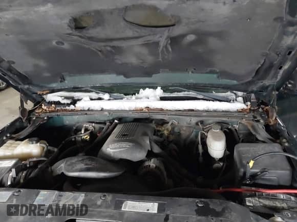 2003 Chevrolet Silverado 1500HD LT with VIN 1GCGK13U03F160300, listed as a IAAI auction lot 41441735 with Not provided miles and . Bid and sale history available at DreamBid. Image 10.