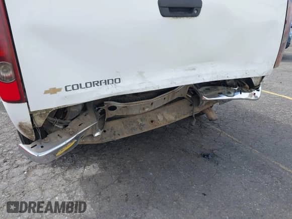 2005 Chevrolet Colorado Z85 with VIN 1GCCS148058201273, listed as a IAAI auction lot 42991392 with 139,059 mi miles and . Bid and sale history available at DreamBid. Image 6.