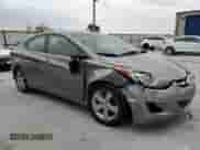 2011 Hyundai Elantra GLS z VIN KMHDH4AE2BU098242, wystawiony jako Copart lot #82750005 z przebiegiem 115 281 mil mil oraz Szkoda całkowita • Salvage title. Historia ofert i sprzedaży dostępna na DreamBid. Obrazek 4.