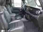 2022 Jeep Wrangler Unlimited Rubicon 392 с VIN 1C4JJXSJ6NW184770, выставлен на аукционе IAAI как лот 42354279 с пробегом 49 643 миль миль и . История ставок и продаж доступна на DreamBid. Изображение 5.