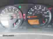 2018 Nissan Frontier SV z VIN 1N6AD0EV8JN732438, wystawiony jako IAAI lot #42597695 z przebiegiem 107 416 mil mil oraz . Historia ofert i sprzedaży dostępna na DreamBid. Obrazek 7.