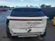 2025 Hyundai Kona Limited с VIN KM8HE3A32SU201842, выставлен на аукционе Copart как лот 63146215 с пробегом 663 миль миль и Списание • Salvage title. История ставок и продаж доступна на DreamBid. Изображение 6.