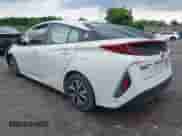 2018 Toyota Prius Plus z VIN JTDKARFP9J3098945, wystawiony jako IAAI lot #42471552 z przebiegiem 164 405 mil mil oraz . Historia ofert i sprzedaży dostępna na DreamBid. Obrazek 3.