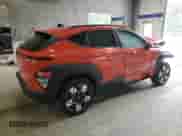 2024 Hyundai Kona SEL с VIN KM8HBCAB5RU170774, выставлен на аукционе Copart как лот 74783024 с пробегом 4 701 миль миль и Чистый • Clean title. История ставок и продаж доступна на DreamBid. Изображение 3.