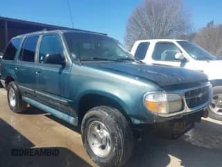 1997 Ford Explorer XL с VIN 1FMDU32E1VUC26561, выставлен на аукционе IAAI как лот 41541334 с пробегом 330 740 миль миль и . История ставок и продаж доступна на DreamBid. Изображение 1.
