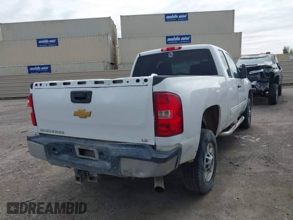2011 Chevrolet Silverado 2500HD LT с VIN 1GC2KXCGXBZ311681, выставлен на аукционе IAAI как лот 42024646 с пробегом 331 357 миль миль и . История ставок и продаж доступна на DreamBid. Изображение 4.