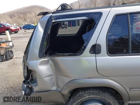 2001 Nissan Pathfinder LE z VIN JN8DR09Y91W600597, wystawiony jako IAAI lot #41612126 z przebiegiem 248 101 mil mil oraz . Historia ofert i sprzedaży dostępna na DreamBid. Obrazek 18.