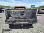 2017 GMC Sierra 1500 SLT z VIN 1GTV2NEJ6HZ217672, wystawiony jako Copart lot #56976625 z przebiegiem Nie podano mil oraz Szkoda całkowita • Salvage title. Historia ofert i sprzedaży dostępna na DreamBid. Obrazek 6.