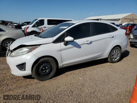 2012 Ford Fiesta SE with VIN 3FADP4BJ5CM140594, listed as a Copart auction lot 69887775 with 180,359 mi miles and Salvage title. Bid and sale history available at DreamBid. Image 1.