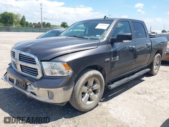 2016 Ram 1500 Lone Star с VIN 3C6RR6LT4GG301051, выставлен на аукционе IAAI как лот 42696964 с пробегом 144 067 миль миль и . История ставок и продаж доступна на DreamBid. Изображение 2.