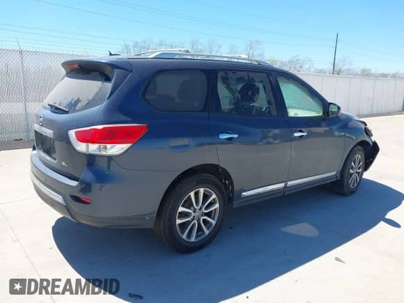 2013 Nissan Pathfinder Platinum with VIN 5N1AR2MN3DC614620, listed as a IAAI auction lot 41754332 with 135,407 mi miles and . Bid and sale history available at DreamBid. Image 4.