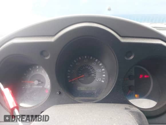 2003 Nissan Frontier XE z VIN 1N6DD26T93C424697, wystawiony jako IAAI lot #42015805 z przebiegiem 148 351 mil mil oraz . Historia ofert i sprzedaży dostępna na DreamBid. Obrazek 7.