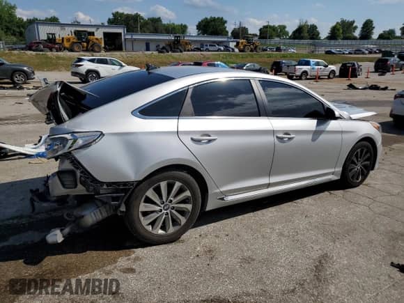 2017 Hyundai Sonata Sport с VIN 5NPE34AF5HH467193, выставлен на аукционе Copart как лот 65709235 с пробегом 153 757 миль миль и На запчасти • Non repairable. История ставок и продаж доступна на DreamBid. Изображение 3.