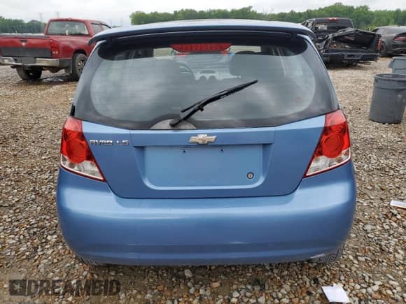 2006 Chevrolet Aveo LS z VIN KL1TD66676B598351, wystawiony jako Copart lot #60666245 z przebiegiem 117 455 mil mil oraz Szkoda całkowita • Salvage title. Historia ofert i sprzedaży dostępna na DreamBid. Obrazek 6.